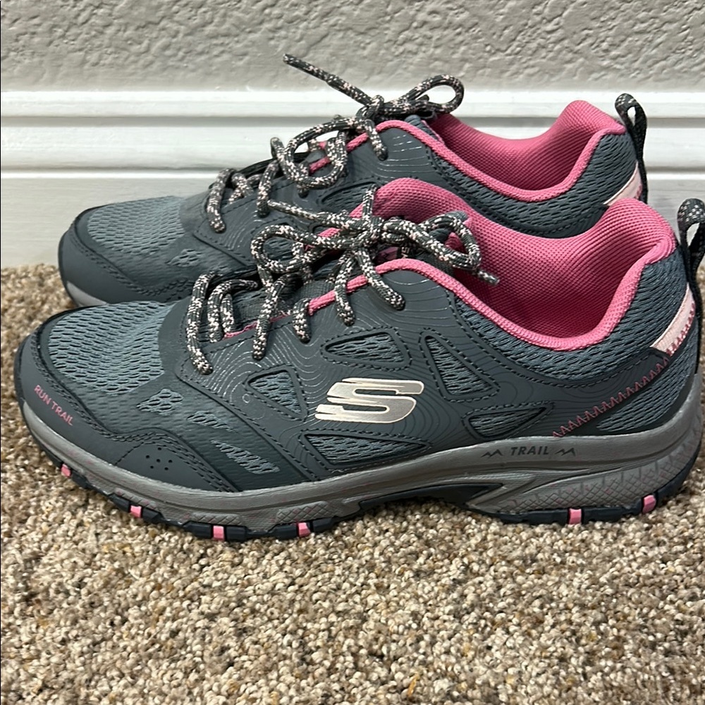 Skechers Gray and Pink Athletic Shoes with Breathable Mesh - Picture 3 of 10
